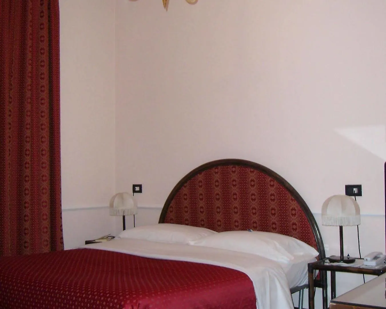 Hotel Isola Di Caprera Mira